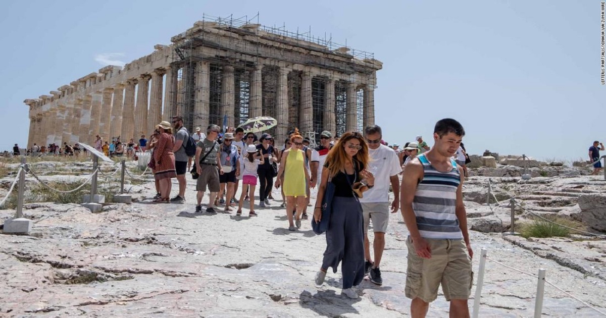 Greece takes 13th spot in global tourism ranking